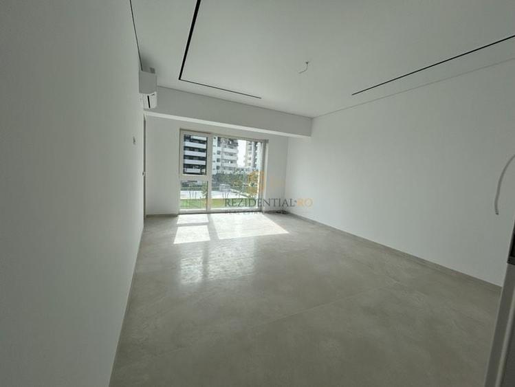 Apartament cu 3 camere decomandat în Berceni