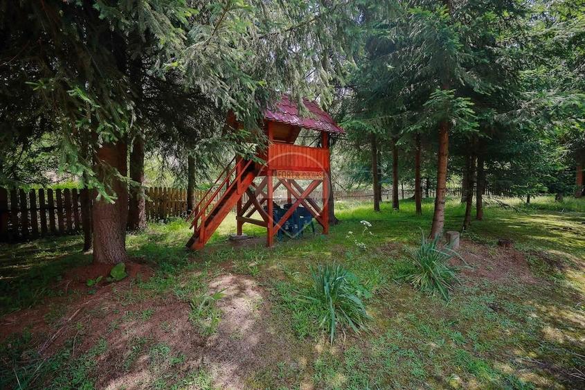 Casă cu Teren 3326 Mp în Arieșeni
