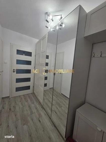 Apartament cu 3 camere în Titan