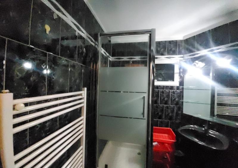 Apartament semidecomandat în Morarilor