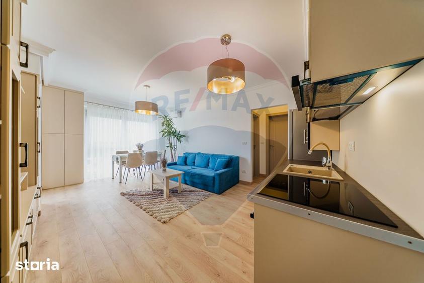 Apartament cu 3 camere, mobilat în Funcționarilor