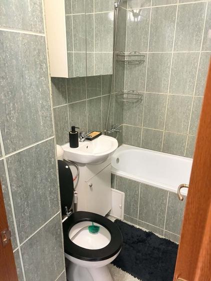 Garsonieră decomandată în Iosia