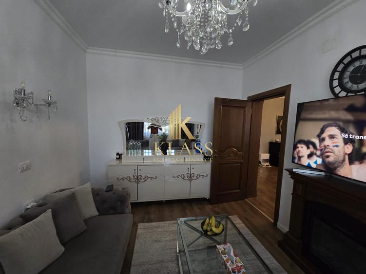 Casă individuală cu 8 camere cu Teren 418 Mp în Ștefăneștii de Jos