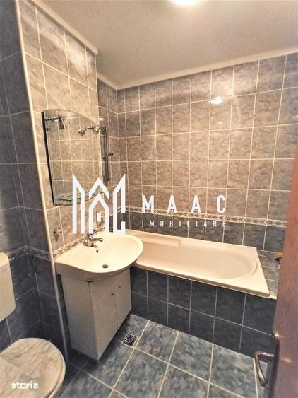 Apartament cu 4 camere decomandat în Est