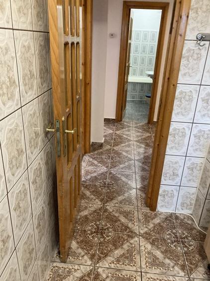 Apartament cu 2 camere decomandat în Narcisa