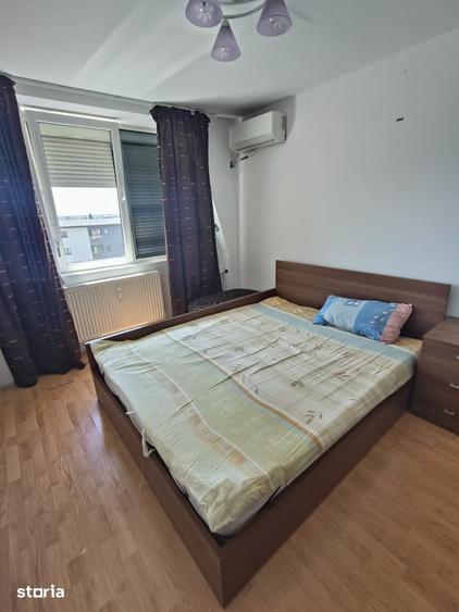 Apartament cu 3 camere în Rahova