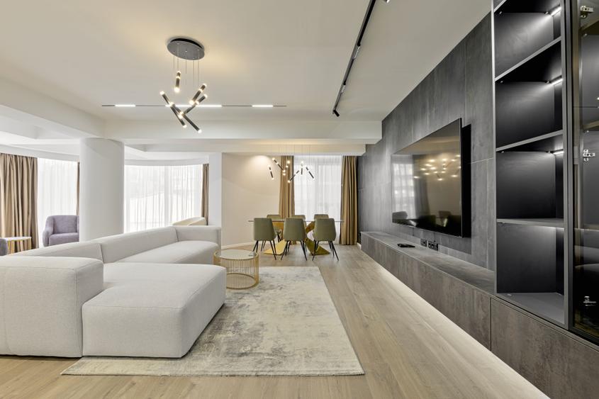 Apartament cu 3 camere semidecomandat, mobilat în Herăstrău