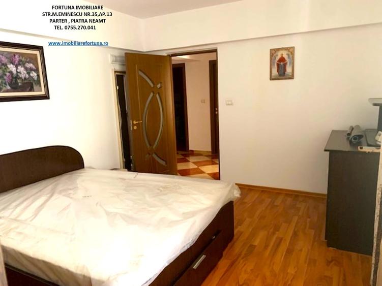 Apartament cu 3 camere decomandat în Calea Romanului