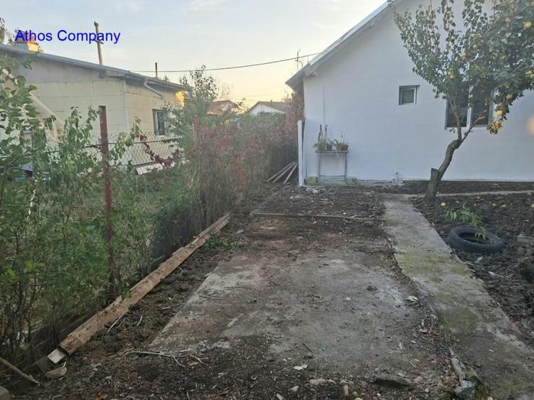 Casă individuală cu 2 camere cu Teren 386 Mp în Clinceni