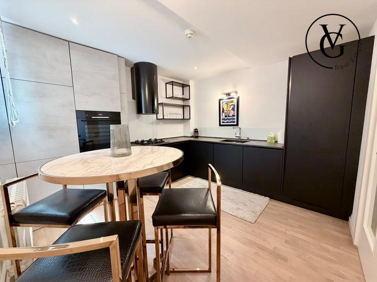 Apartament cu 3 camere decomandat, mobilat în Șoseaua Nordului