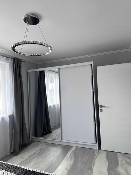 Apartament cu 2 camere decomandat în Florești