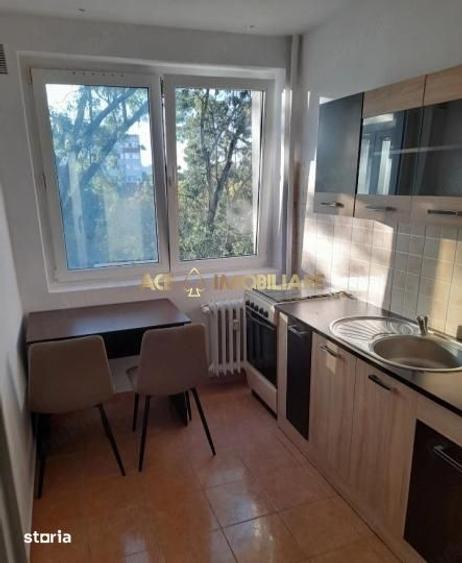Apartament cu 2 camere, mobilat în Giurgiului