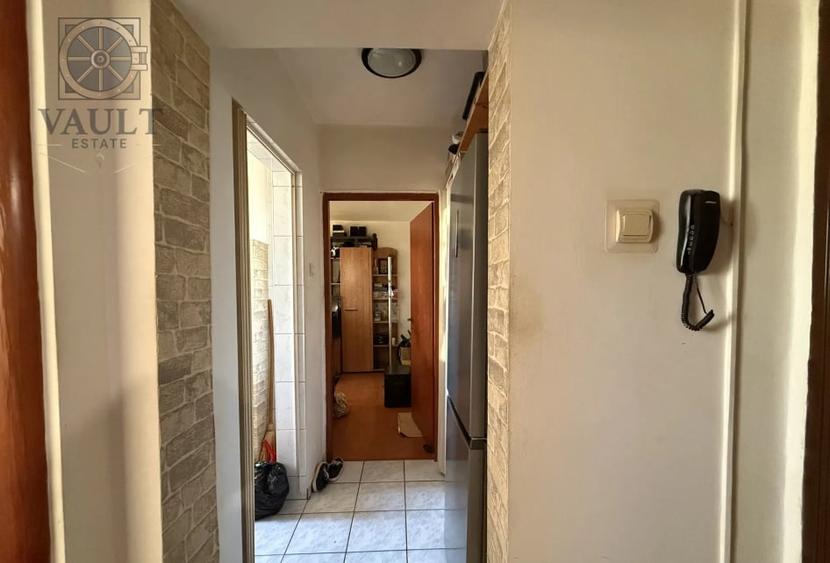 Apartament cu 2 camere decomandat, mobilat în Brâncoveanu