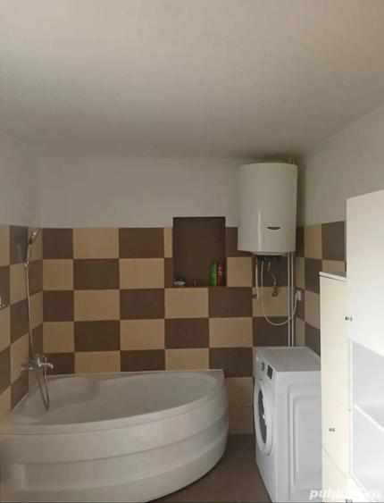 Casă cu 5 camere în Central