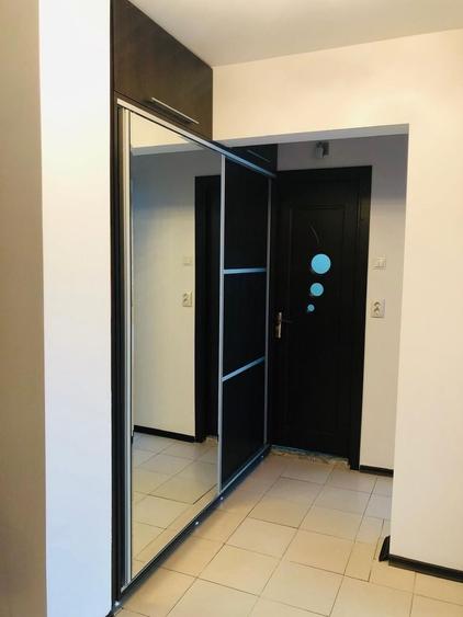 Apartament cu 2 camere decomandat în Popa Șapcă