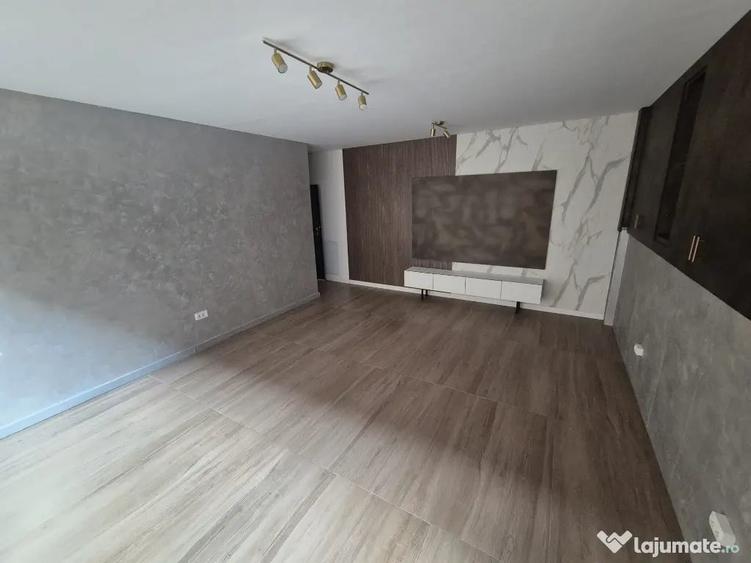 Casă cu 1 camere cu Teren 100 Mp în Parcul Carol