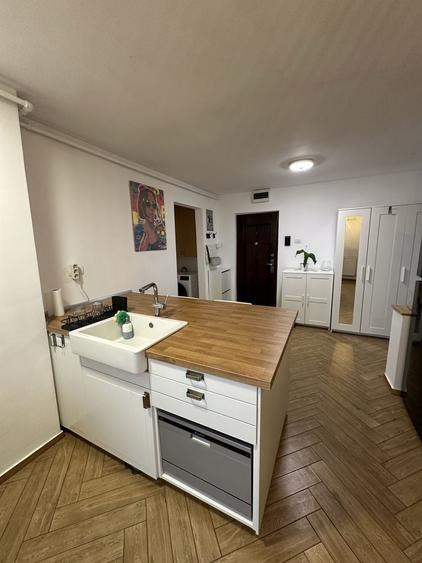 Apartament cu 2 camere decomandat în Lipovei