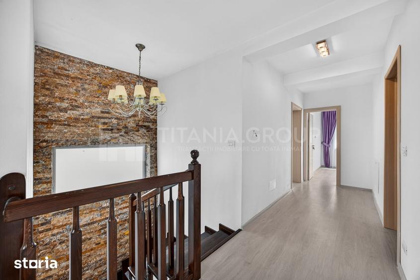 Casă cu 5 camere cu Teren 650 Mp în Stupini