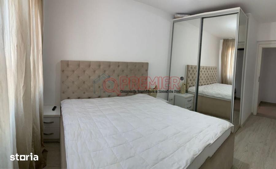 Apartament cu 2 camere în Apărătorii Patriei