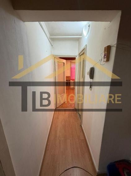 Apartament cu 2 camere decomandat în Diamant