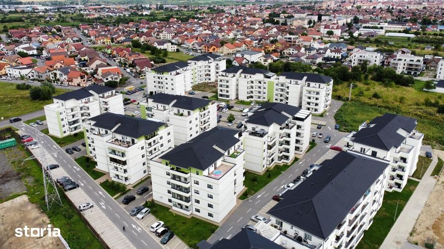 Apartament cu 3 camere decomandat în Tineretului