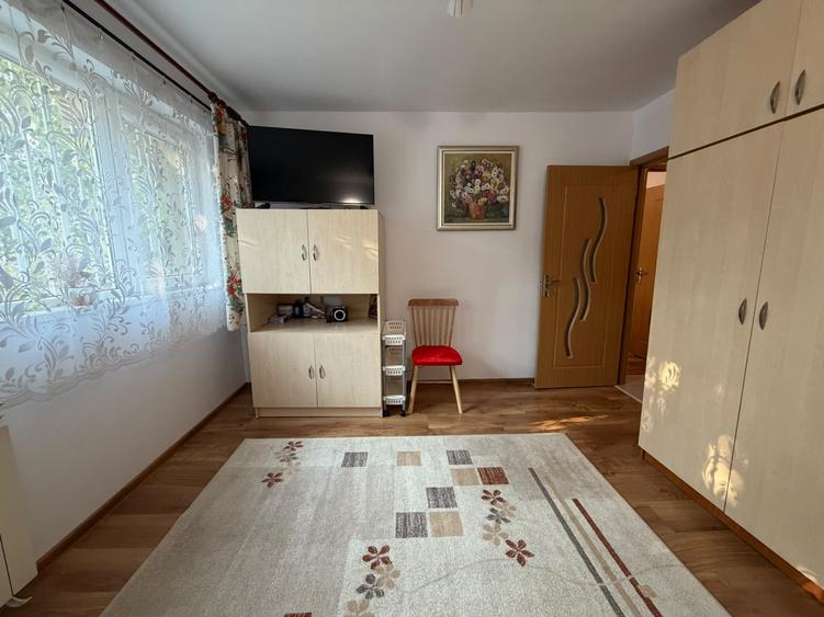 Apartament cu 2 camere decomandat, mobilat în Drumul Taberei
