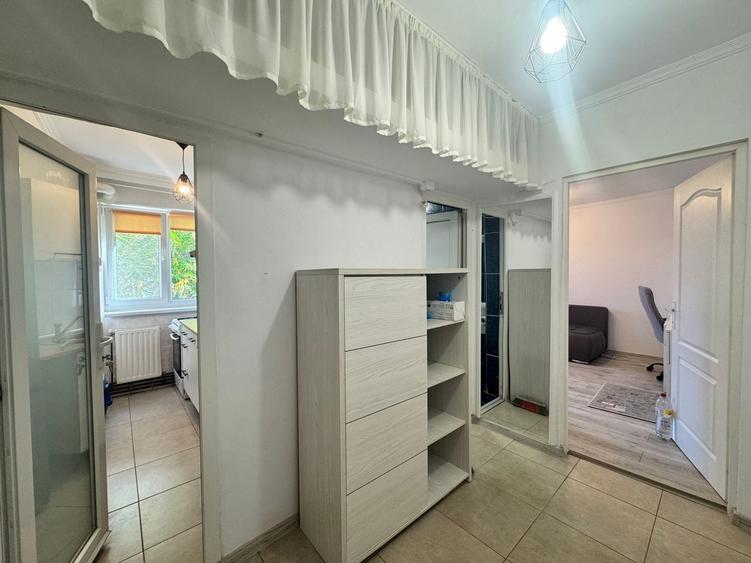 Apartament cu 2 camere, mobilat în Spitalul Județean