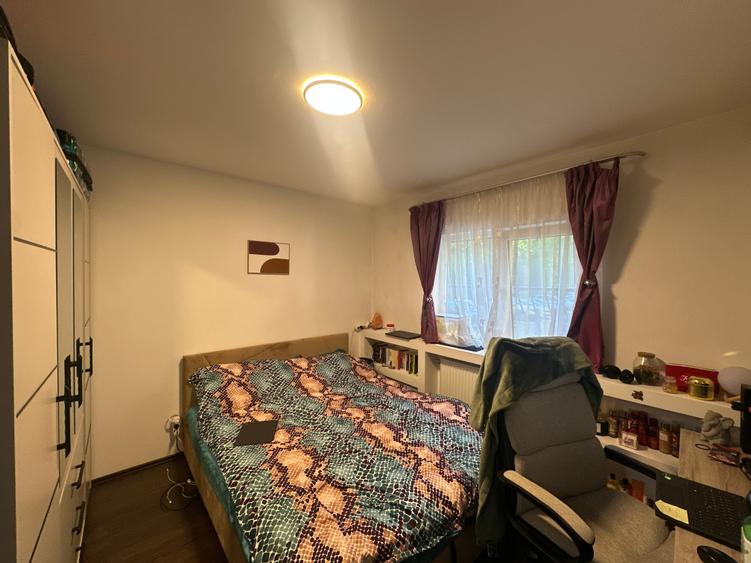 Apartament cu 3 camere semidecomandat, mobilat în Drumul Taberei