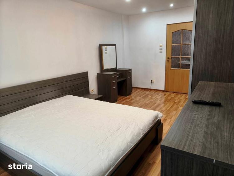 Apartament cu 3 camere decomandat în Mărăști