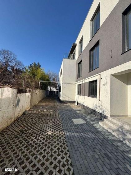 Vila noua 2025 P+2E premium sector 1/ pod Constanta. - 2