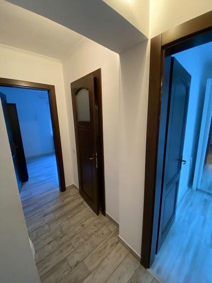 Apartament cu 2 camere decomandat în 7 Noiembrie