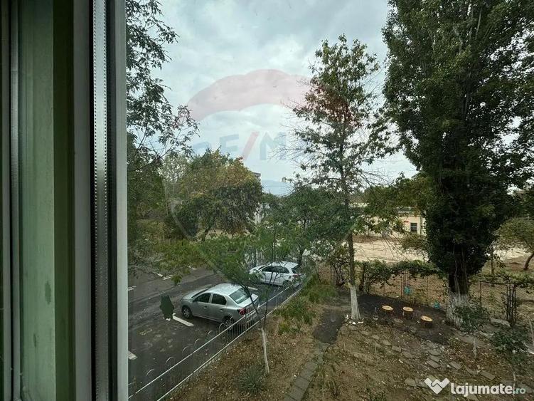 Apartament cu 3 camere decomandat în 1 Decembrie 1918