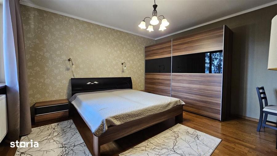Apartament cu 4 camere în Gruia