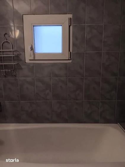 Apartament cu 3 camere semidecomandat în Grivița