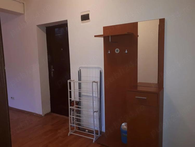 Apartament cu 2 camere semidecomandat în Zorilor