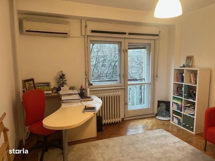 Apartament 3 camere, balcon, etaj 4, centrala - 4