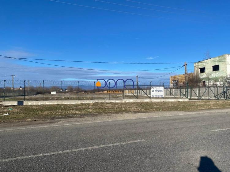 Teren Construcții intravilan de 34000 mp, în Exterior Vest