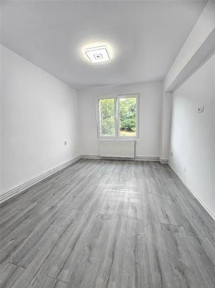 Apartament cu 2 camere decomandat, mobilat în Tudor Vladimirescu