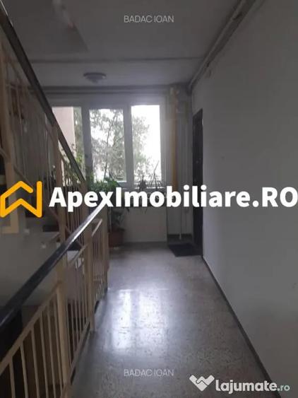 Apartament cu 2 camere decomandat în Drumul Taberei
