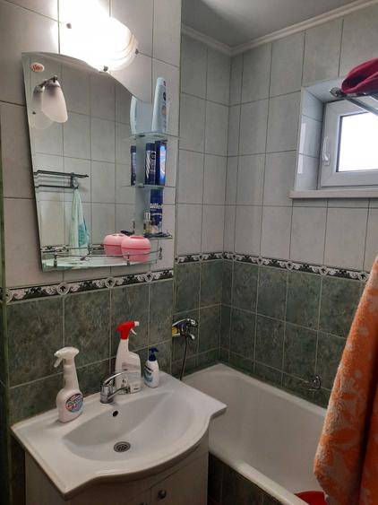 Apartament cu 3 camere decomandat în Fălticeni