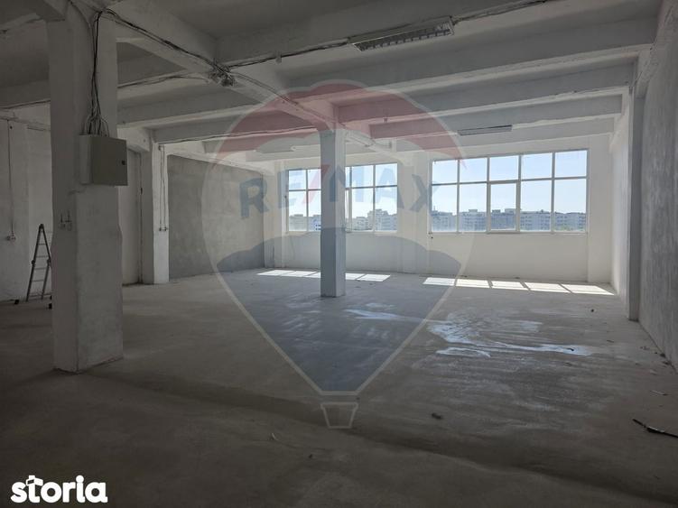 Spațiu comercial, de 202 mp, în Obor