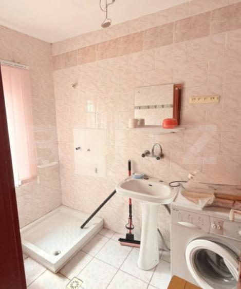 Casa cu teren generos de 800 mp, la strada principala in - 5