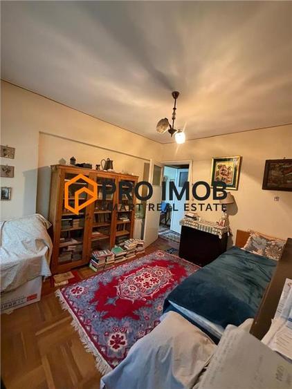 Apartament cu 2 camere semidecomandat în Gară