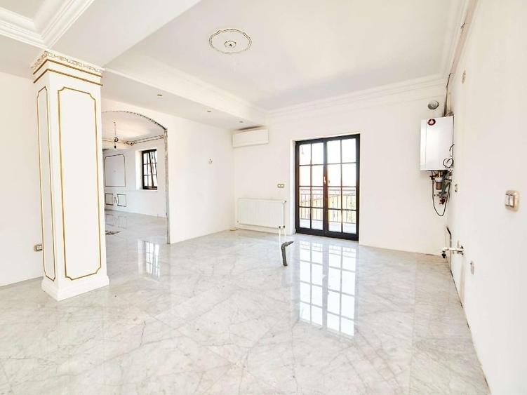 Apartament cu 5 camere în Ronaț