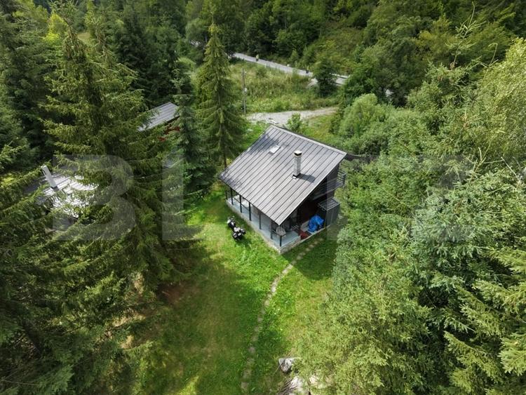 Casă individuală cu 3 camere cu Canalizare în Valea Drăganului