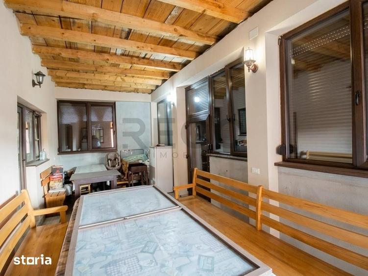 Casă cu 4 camere cu Teren 1439 Mp în Girișu de Criș