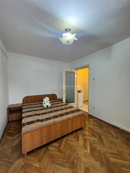 Apartament cu 2 camere decomandat în Gojdu