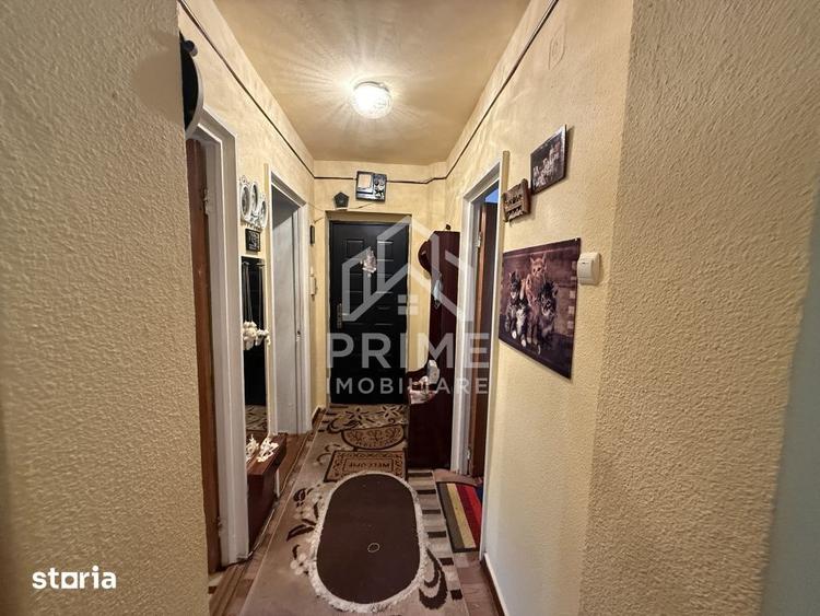 Apartament de vanzare 2 Camere | Etaj 1 | 2 Balcoane | De renovat | Zo - 6
