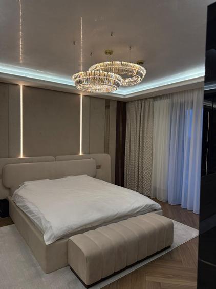 Penthouse cu 4 camere, mobilat în Aviației