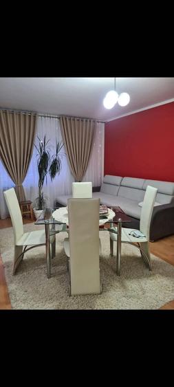 Apartament cu 2 camere decomandat în Apahida